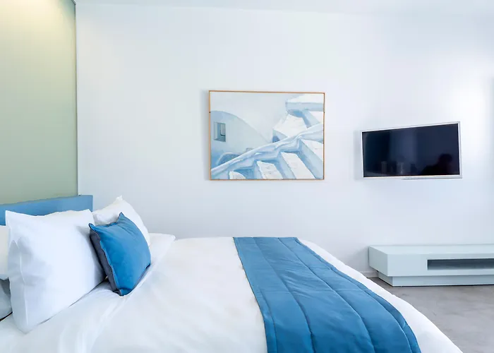 Alti Santorini - Caldera View (adults Only) Hotell 3*